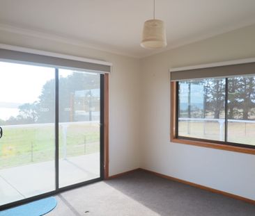 152 Lewisham Scenic Drive Lewisham TAS 7173 Australia - Photo 1