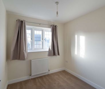 Woodlands Place, Eynsham, Witney, Oxfordshire, OX29 - Photo 2