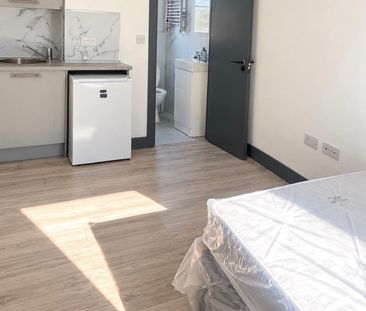 Room in a Shared Flat, Machell Road, SE15 - Photo 6