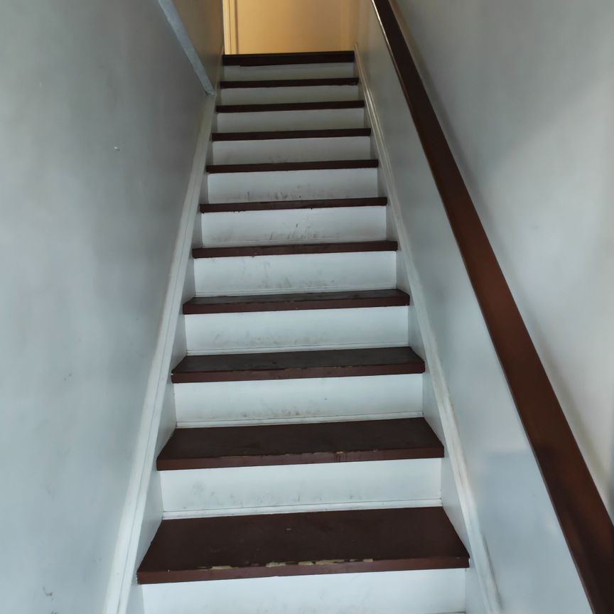 For Lease - 2110 Cleaver Avenue Unit# 215, Burlington, Ontario - Photo 1