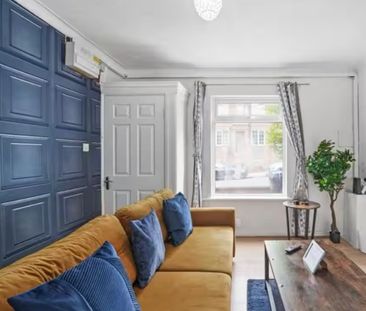 2 Bed Terraced House, Northborough Road, SW16 - Photo 1