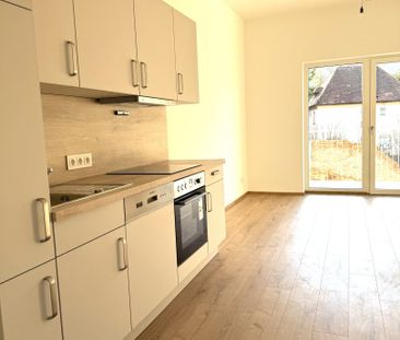 Neu sanierte, modernisierte 2-Zimmer-Wohnung mit Balkon - Foto 1