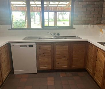 A Sanctuary close to the City - Photo 5