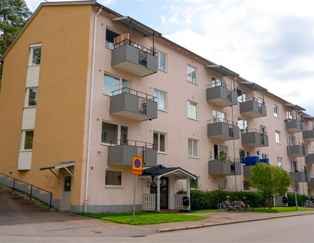 Västra Bergsgatan 12 A - Foto 1