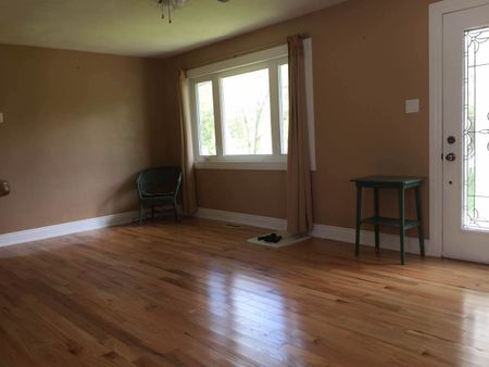 For Lease - 3358 Ravenshoe Road, Georgina, Ontario - Photo 5