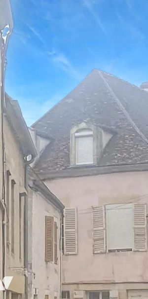 A LOUER: Un Studio situé au 2ème étage sans ascenseur en centre ville à AVALLON (89200) compren... - Photo 2