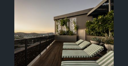 Botanica Residences - Photo 3