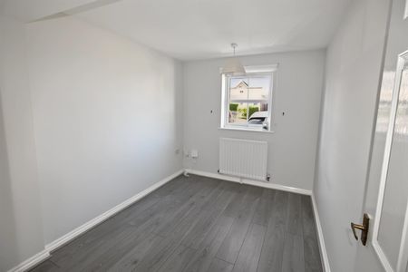 3 Bedroom House to let - Photo 3
