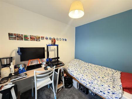 6 Albert Street - Photo 4