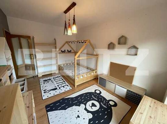 Apartament cu 3 camere, parcare, decomandat, 86mp, zona Campului - Photo 1