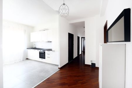 Via Passo Sella, Milan, Lombardy 20134 - Photo 4