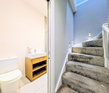 2 bedroom terraced house to rent - Photo 3