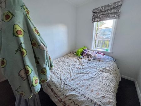 A home with newish renovations - Photo 5