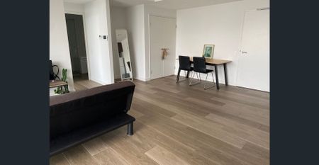Furnished one bedroom Superb Location in Rosebery - Photo 4