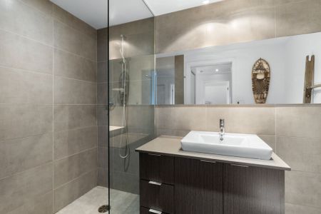 Condo for rent, Montréal (Le Sud-Ouest) - Photo 3