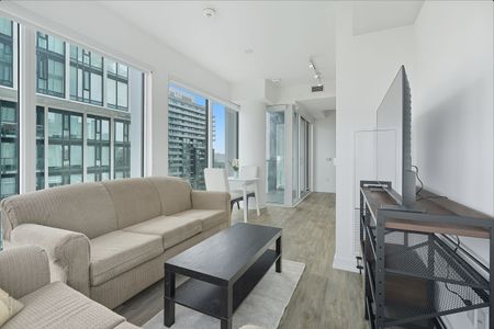 For Lease - 158 Front Street Unit# 2107, Toronto, Ontario - Photo 3