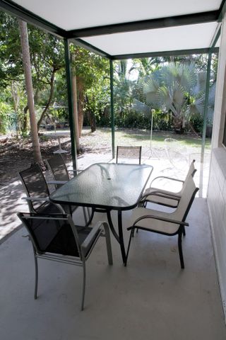 4-bedroom house, Stirling Place - Photo 2