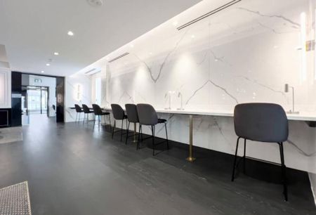 For Lease - 8 Wellesley Street Unit# 1716, Toronto, Ontario - Photo 2