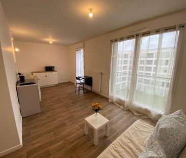 Location Appartement 1 pièce 28m² BONDY 93140 - Photo 1