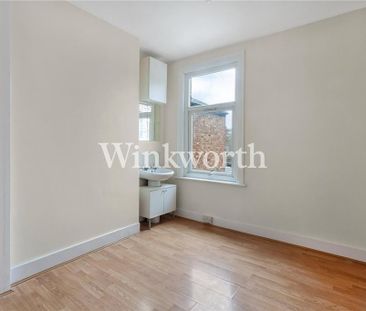 3 bedroom apartment to rent - Photo 4