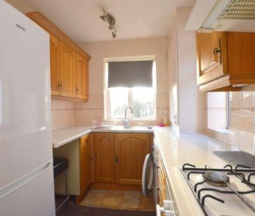 2 bedroom maisonette to rent - Photo 6