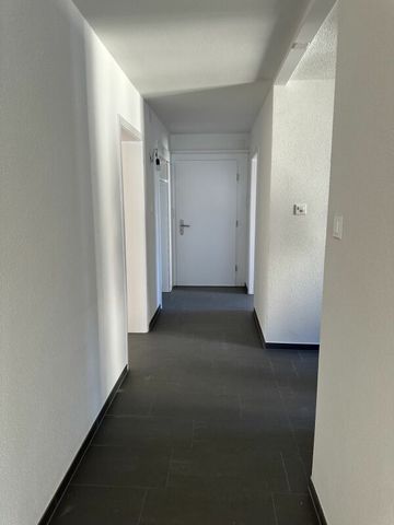 Total sanierte 5.5 Zimmerwohnung im Parterre (115m2) an der Rorschacherstr. 161 in St. Gallen per sofort zu vermieten! - Photo 5