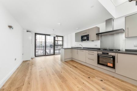 3 bedroom apartment to rent - Photo 3