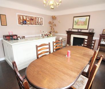 6 bedroom detached house to rent - Photo 3