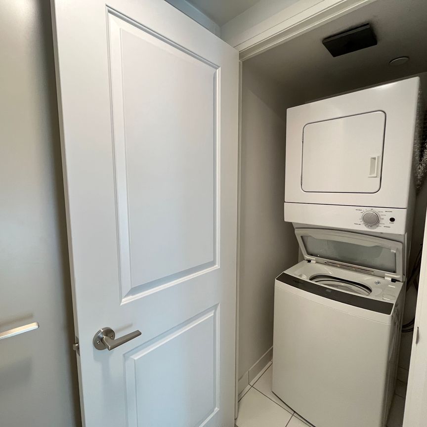 For Lease - 30 Meadowglen Place Unit# 408, Toronto, Ontario - Photo 1