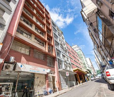 Apartamento no estilo JK mobiliado no bairro Centro Histórico. - CO... - Photo 3