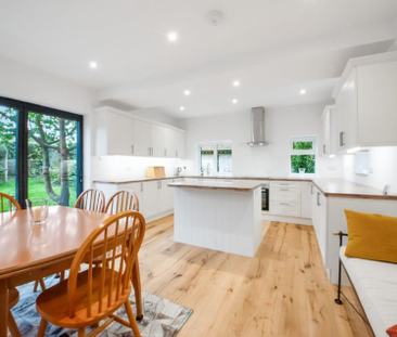 3 bedroom detached house to rent - Photo 5
