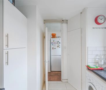 Wick Road – Room 4 - Photo 1