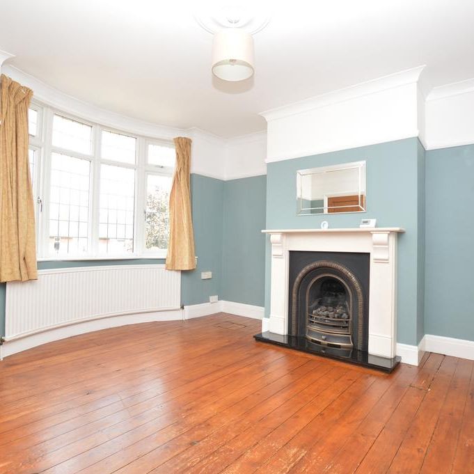 3 bedroom semi-detached house to rent - Photo 1