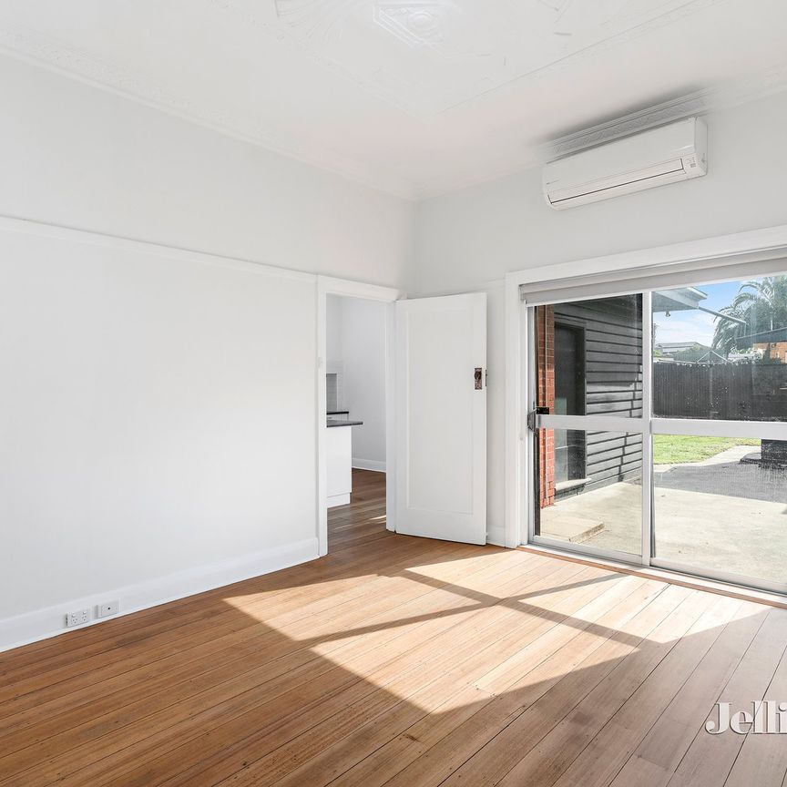 225 Gilbert Road, Preston - Photo 1