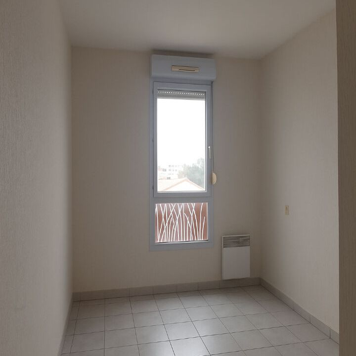 Location Appartement 2 pièces 35m² - Photo 1