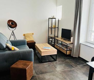 Location Appartement 2 pièces 55m² - Photo 5