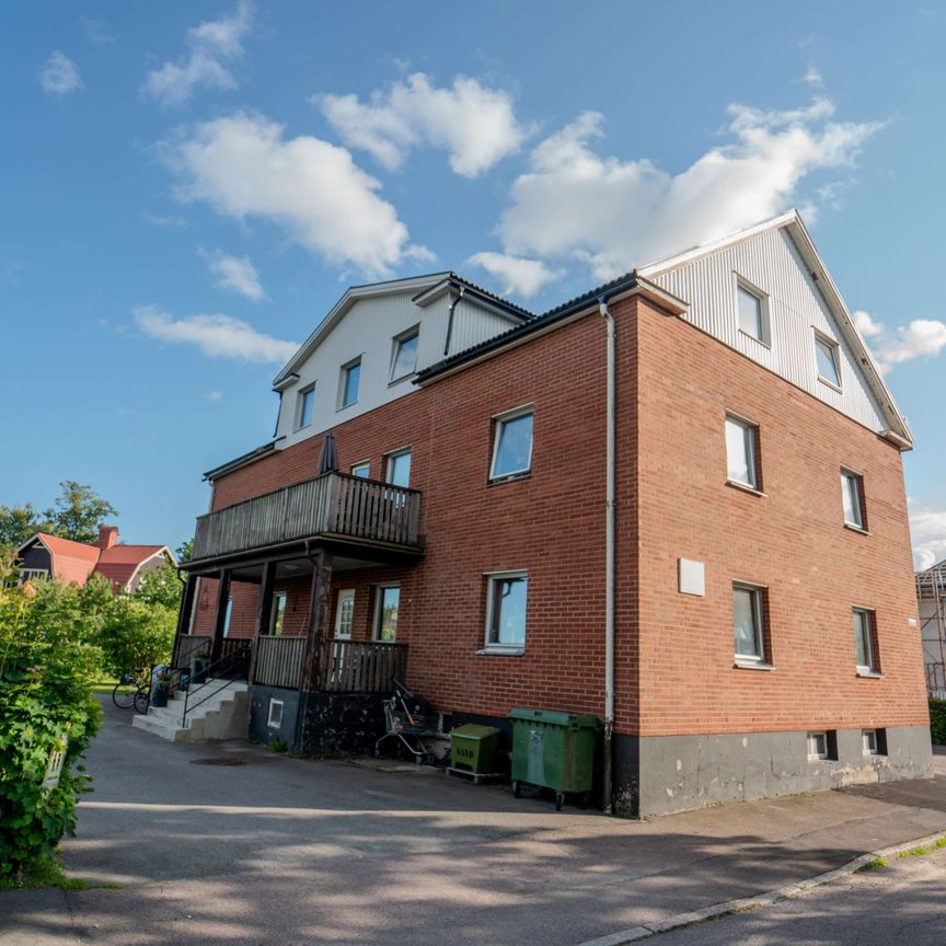 Villagatan 5 - Foto 1