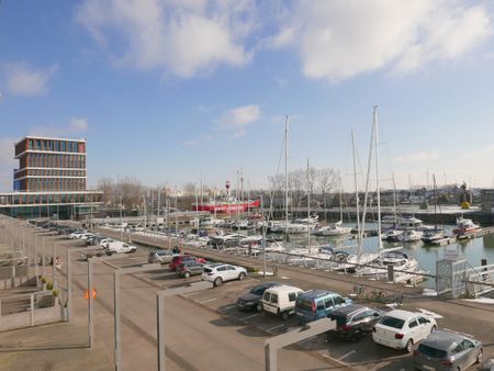 Bemeubeld appartement met zicht op de jachthaven - Photo 5