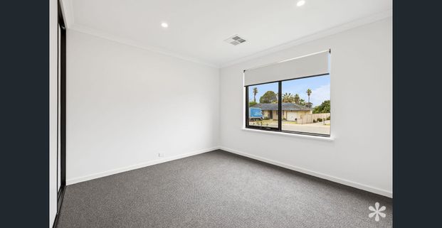 Coastal Convenience - Photo 1