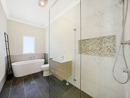 31 Forster Street Port Kembla - Photo 4