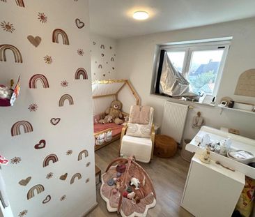 Duplex met ondergrondse garagestaanplaats en ruim terras! - Foto 6