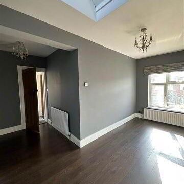 21 Lyle Road, Bangor, BT20 5LU - Photo 1