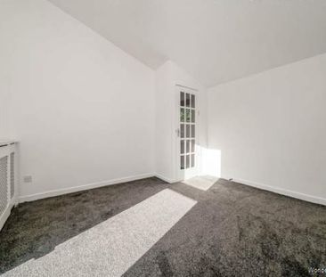 1 bedroom property to rent in Johnstone - Photo 3