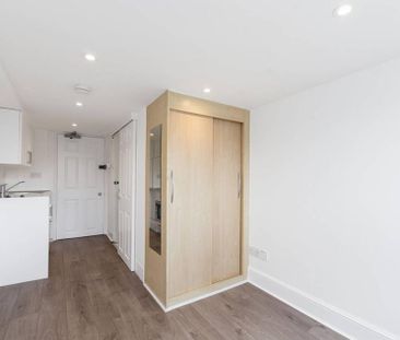 Studio to rent - Photo 6