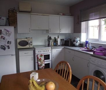 St Johns, Worcester, WR2 - Photo 5