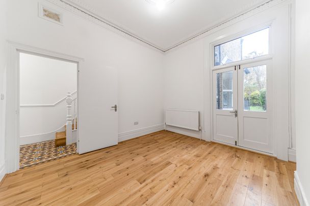 Arodene Road, London, SW2 - Photo 1