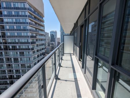 For Lease - 159 Dundas Street Unit# 3003, Toronto, Ontario - Photo 2