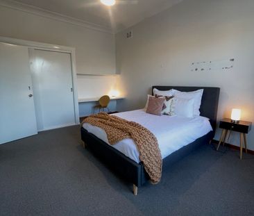 Rooms 3 Young Street, Cooks Hill NSW 2300 - Photo 4