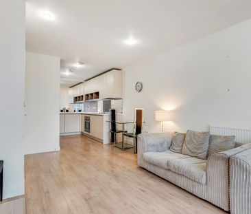 Deals Gateway London SE10 - Photo 1