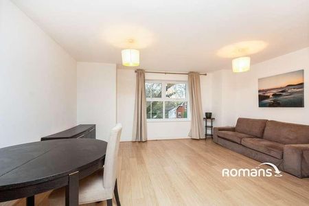 St. Catherines Wood, Park Road, Camberley, GU15 - Photo 2